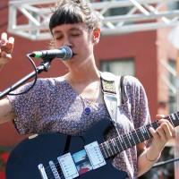 Eskimeaux_at_Urban_Outfitters_Stage_01