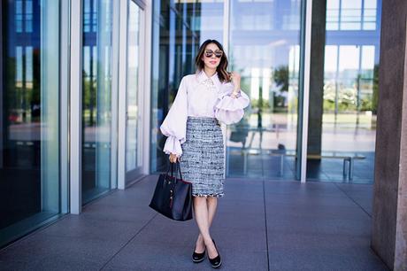 style of sam, bishop sleeve top, how to wear a pirate shirt, kate spade shaken and stirred necklace