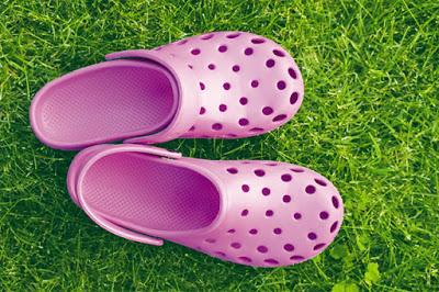 Stylish And Comfy Monsoon Footwear For Women!