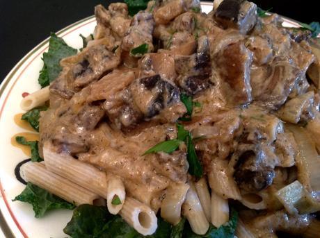 Portobello Seitan Stroganoff (16)