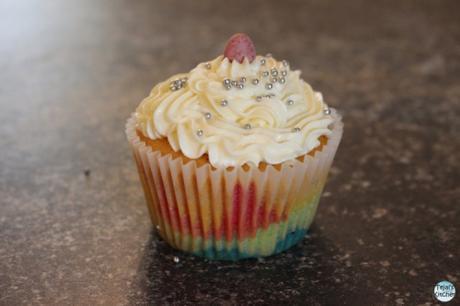 Rainbow Cup Cakes Rainbow Cup Cakes