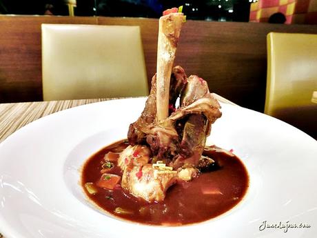 Earle Swensen's New Menu Offerings: Bigger, Better Bombastic tastes!