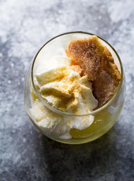 Lemon Meringue Pie Ice Cream Sundaes | sweetpeasandsaffron.com @sweetpeasaffron