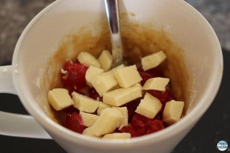 Mug Monday – White Chocolate & Cherry Mug Cookie