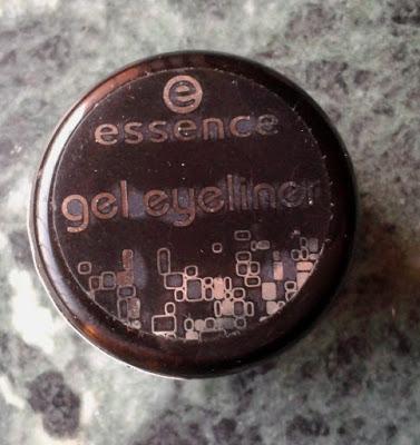 Essence Gel Eye Liner Midnight in Paris Review