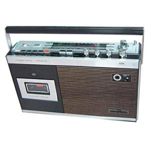 FM_AM_Radio_Cassette_Recorder
