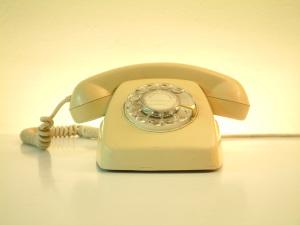 70s-telephone