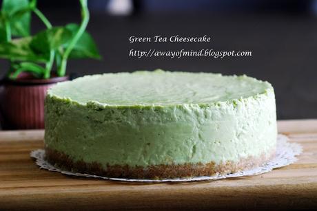 Green Tea Cheesecake with Milo Powder