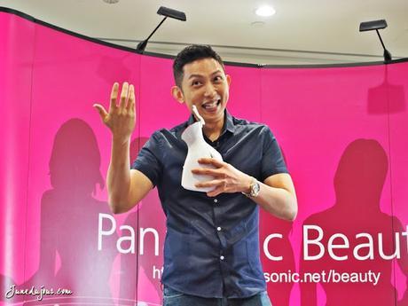 Singapore Blog Awards 2015 Beauty Workshop with Panasonic & Bryan Gan