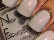 Nail Fabulosity Powder Puff