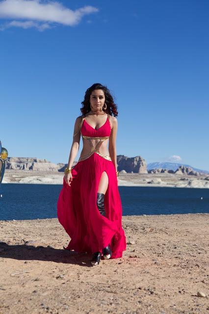 Shraddha Kapoor's makeup in ABCD2 : Peach Blossom  