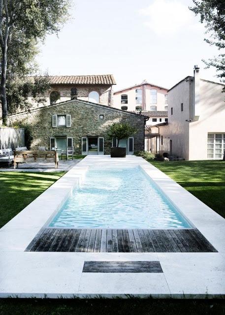 House & House : 13 Swimming Pools That You'd Never Want To Leave.