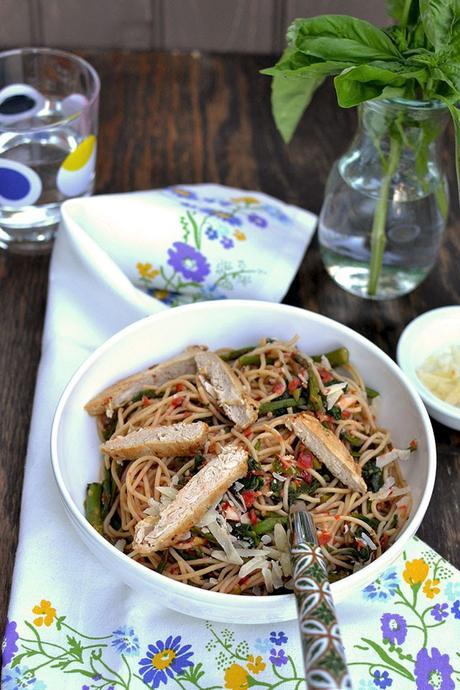 Asparagus & Spinach Pasta with Checca Sauce