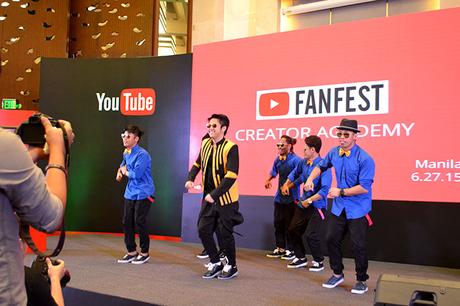 13 1 YouTube FanFest Creator Academy Manila 2015 - Genzel Kisses (c)