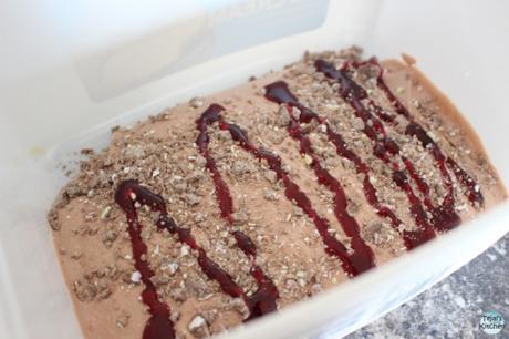 Sunday Sundae – Homemade Choc Raspberry Ice Cream