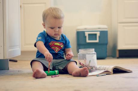 Mom Life: Crayons and Little Boys who Grow Up Too Fast | www.eccentricowl.com