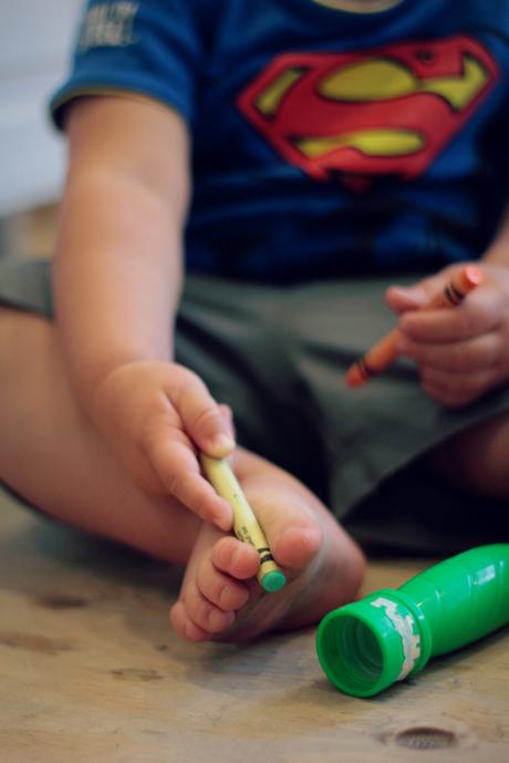 Mom Life: Crayons and Little Boys who Grow Up Too Fast | www.eccentricowl.com