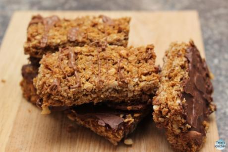 Chocolate Nut Granola Bars