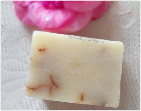 Khadi Rose & Honey (with Rose Petals) Handmade Shea Butter Soap with Essential Oils: Review