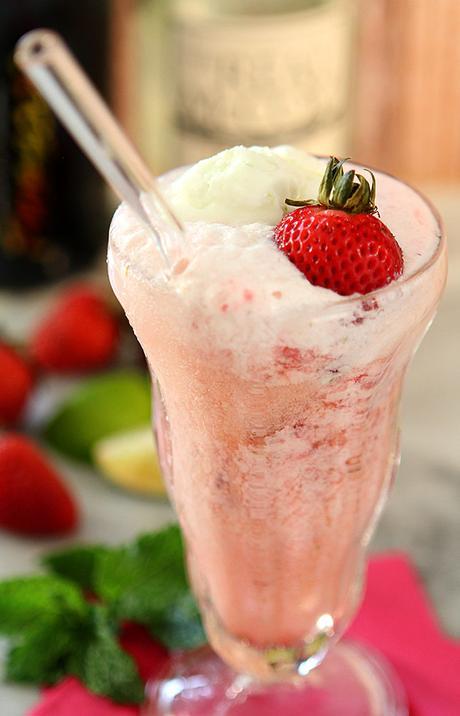 Lime Sherbet Float with Strawberries and Prosecco Lime Sherbet Float with Strawberries and Prosecco