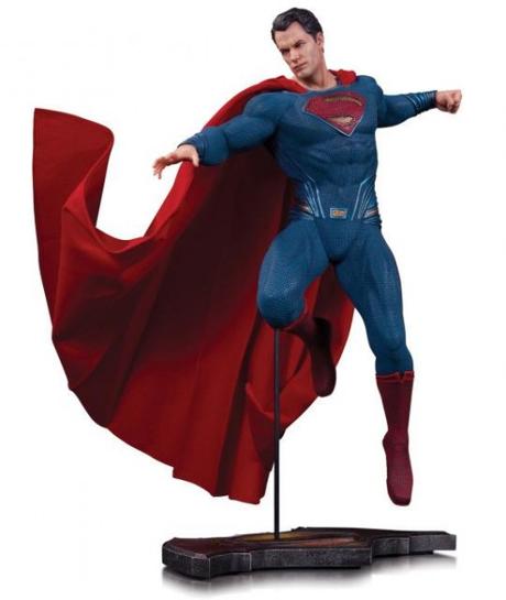 batman-v-superman-dc-statues-3