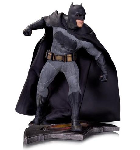 batman-v-superman-dc-statues-2
