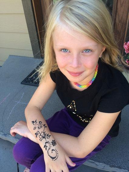 Henna Tattoo FUN! A Great teenage PARTY idea.