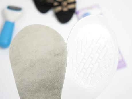 Scholl footcare essentials Velvet Smooth Express Pedi essential moisture cream party feet gel inserts 1