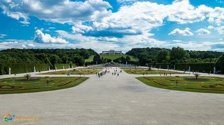 Schonbrunn Palace gardens