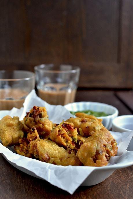 Sindhi Onion Pakoda