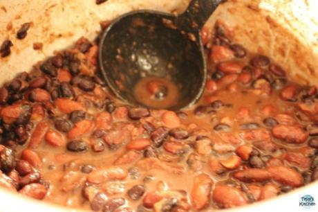 Black & Pinto Mexican Beans Black & Pinto Mexican Beans