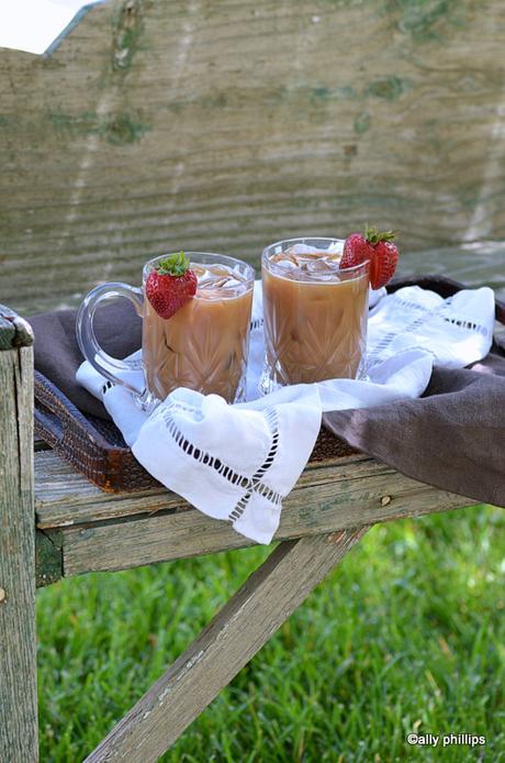 chocolate cinnamon iced coffee