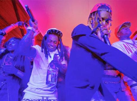 Embedded image permalink