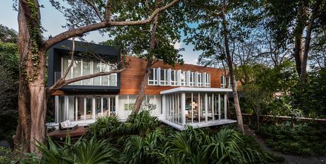 Modern home in Camp Biscayne, Florida