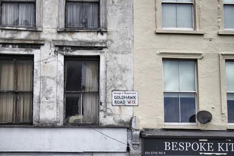 In & Around London: Antiquated West #London Street Signs