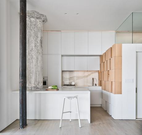 Brooklyn kitchen with gray marble backsplash