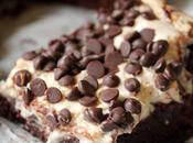 Gooey Chocolate Chip Cream Cheese Brownies {Vegan}