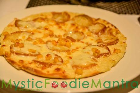 Dig Into Heavenly Desert Pizzas at Courtyard by Marriott, Gurgaon