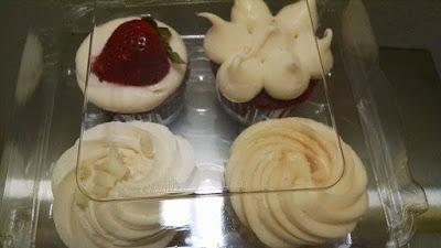 Review: Multiple Cupcake Wars Champion - Cupcake at The Mall of America