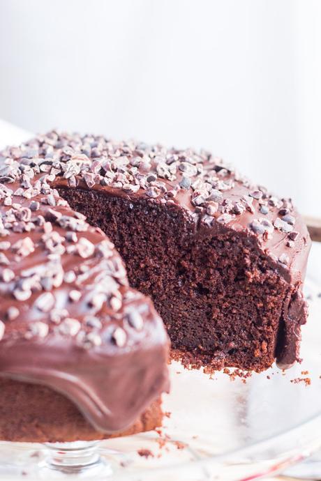 5 Minute Food Processor Chocolate Apple Cake