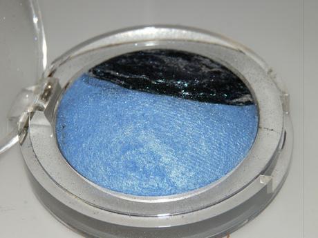 The Body Shop Baked To Last Eye Shadow Sapphire Swatches & Review