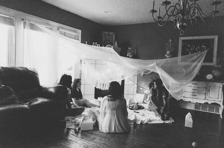 Indoor Picnic Party // Share Funshine