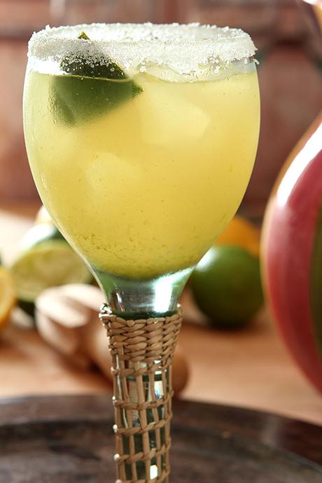 The BEST Fresh Margarita