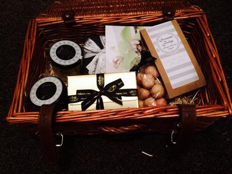 Serenata Hampers review & competition
