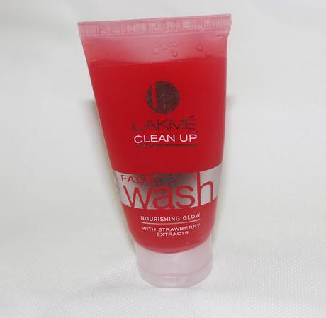 Lakme Clean Up Nourishing Glow Face Wash Strawberry Review
