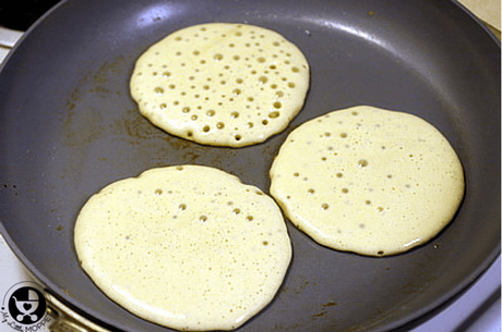 Eggless Apple Whole Wheat Pancake Recipe