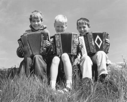 kids playing accordion
