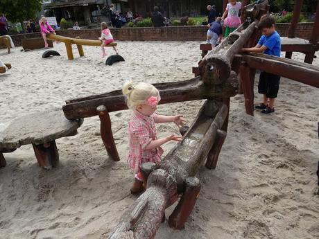 A day out at Farmer Palmer's!