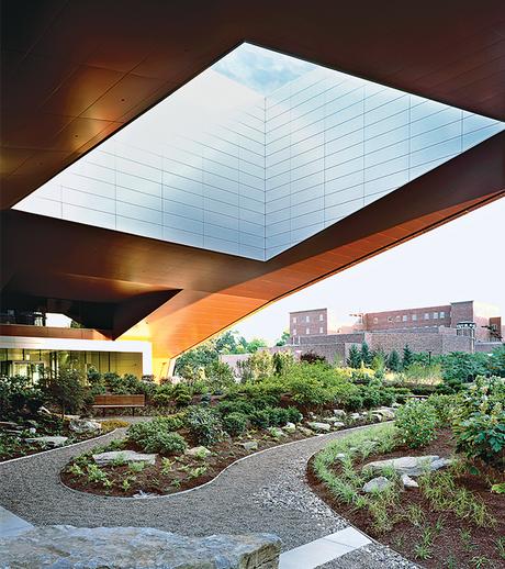 Pennsylvania State Millennium Science Complex with cantilevered acoustic insulation