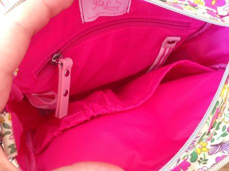 The Pink Lining out and about mini messenger